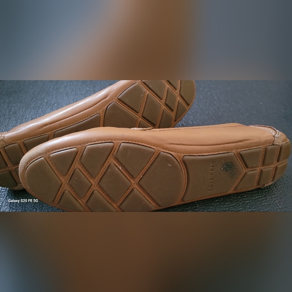 Womenl's Elegant Tan Leather Cole Haan Loafers SZ8 - Picture 3 of 6